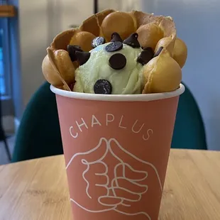 waffle with matcha ice cream &amp; chocolate chips