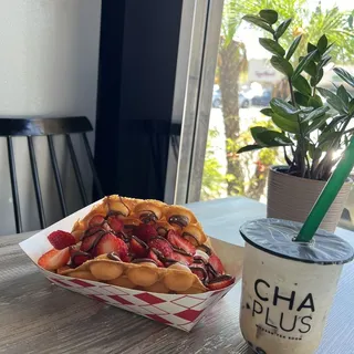 Waffle Strawberry Nutella