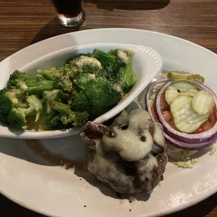 Bacon, Swiss &amp; Mushroom Burger &amp; Lemon Butter Broccoli