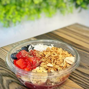 Açai bowl w/almond butter