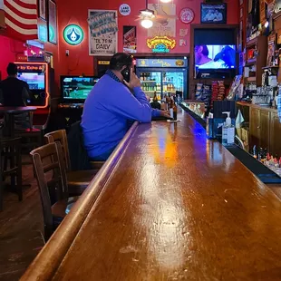 Nice bar!