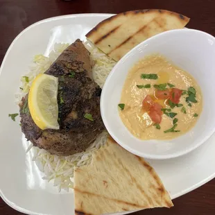 Quarter chicken with hummus