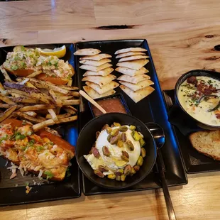 From left to right: lobster rolls, goat cheese (looks like vanilla ice cream!), and seafood chowder. Mmmmmmmmm my mouth is happy!