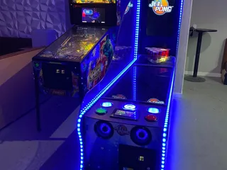 707 Cocktail Bar