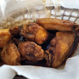 a basket of chicken wings