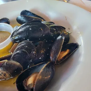 Mussels Monday $4.99 special