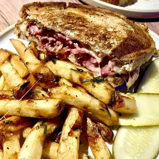 Runyard Reuben with green chili kraut and Swiss cheese, and French Fries with Balsamic glaze.