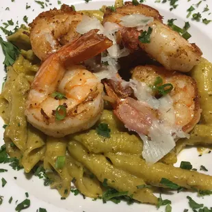 Shrimp pasta