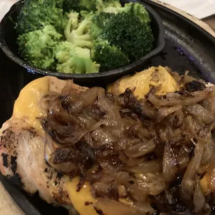 Smothered chicken delicious