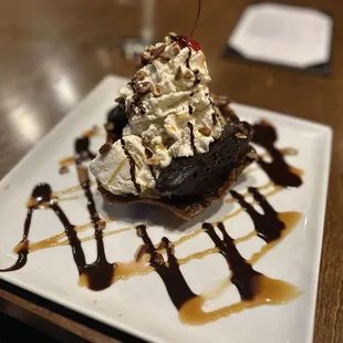 Brownie Sundae