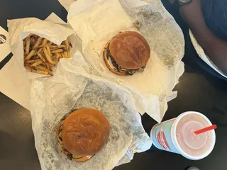 Tuckers Onion Burgers