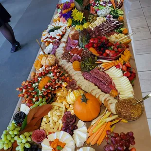 Fall display for 50 people.