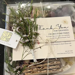 Medium Charcuterie Box