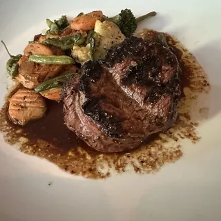 8oz Filet Mignon*