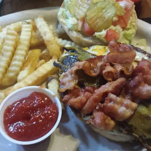 Added green Chile and bacon. $.50,each additional topping