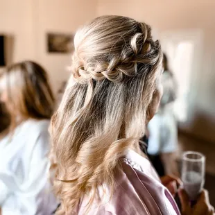 Bridesmaid hair