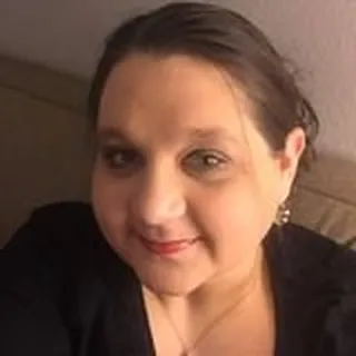 Alana R.