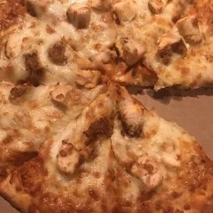 The 10-inch Chicken Tikka Pizza