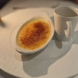 Passion Fruit Crème Brûlée