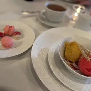 Mango and pink grapefruit sorbet