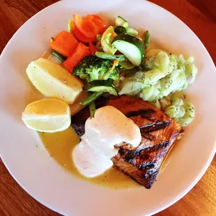 seafood, fish, grilled fish, grilled seafood, food