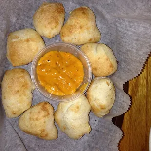 Bread bites with beer cheese