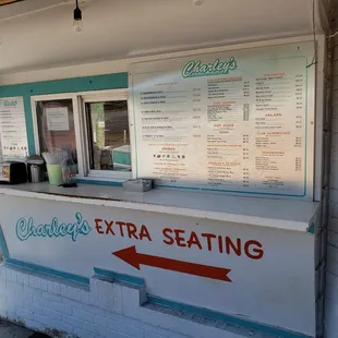 the outside of a restaurant