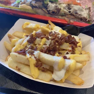 ULTIMATE FRIES