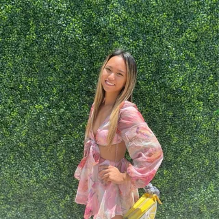 Arielle V.