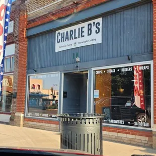 The entrance to this cafe