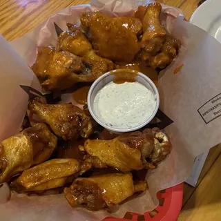 10 WINGS