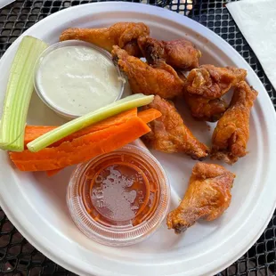 Buffalo wings appetizer