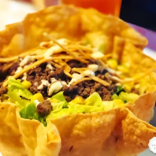 Shake up your tacos and make it a salad with all the added fixings.