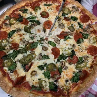 Pizza Delish! Excellent crust!