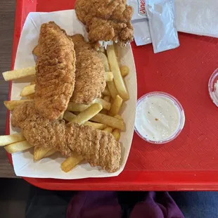 Chicken stripes with fries