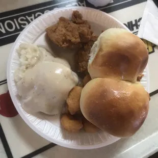 Charlie's Chicken & Catering