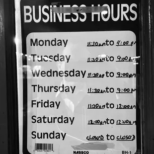 Restaurant hours