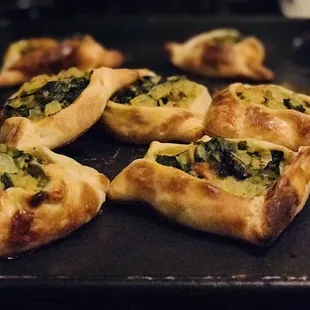 Spinach empanadas