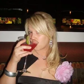 Sara B.