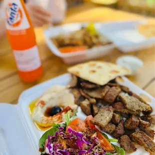 Charlie's Gyros