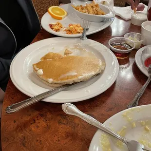 Deuce Breakfast was good