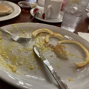 Love Hollaindaise Sauce