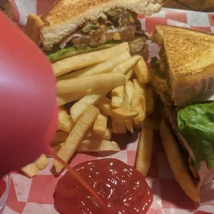 Dirty South Turkey Sandwich