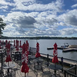 You can pull up your boat to the dock.