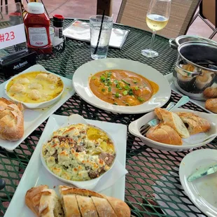 From left to right: Havarti Scallops, Gorgonzola Beef, Bayou Shrimp, and PEI Mussels