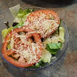 Salad that comes with entree