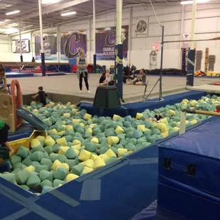 Foam pit