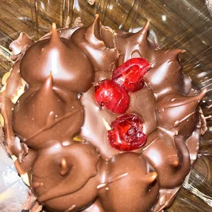 Chocolate covered cherry &amp; caramel shortbread cookie