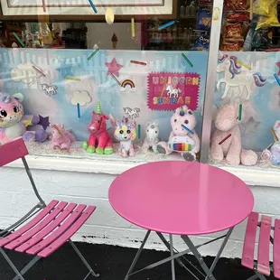 Unicorns too