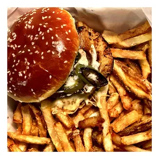 Outstanding Juicy LA PINA BURGER Combo!Juicy Patty Grilled Pineapple &amp; Jalapeño Chihuahua Cheese Garlic aioli.PERFECTO!
